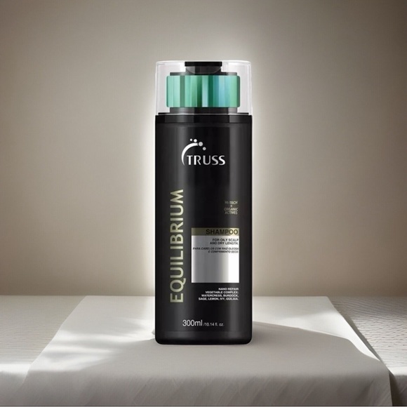 TRUSS Professional Equilibrium Shampoo Oily Hair 10.14oz Treatment Haircare - Picture 1 of 15